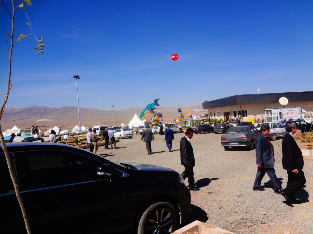 سنگ ساختمانی,سنگ تزئینی,سنگ تزیینی,سنگ,گرانیت, مرمر,تراورتن, مرمریت, سنگ نما,صادرات سنگ